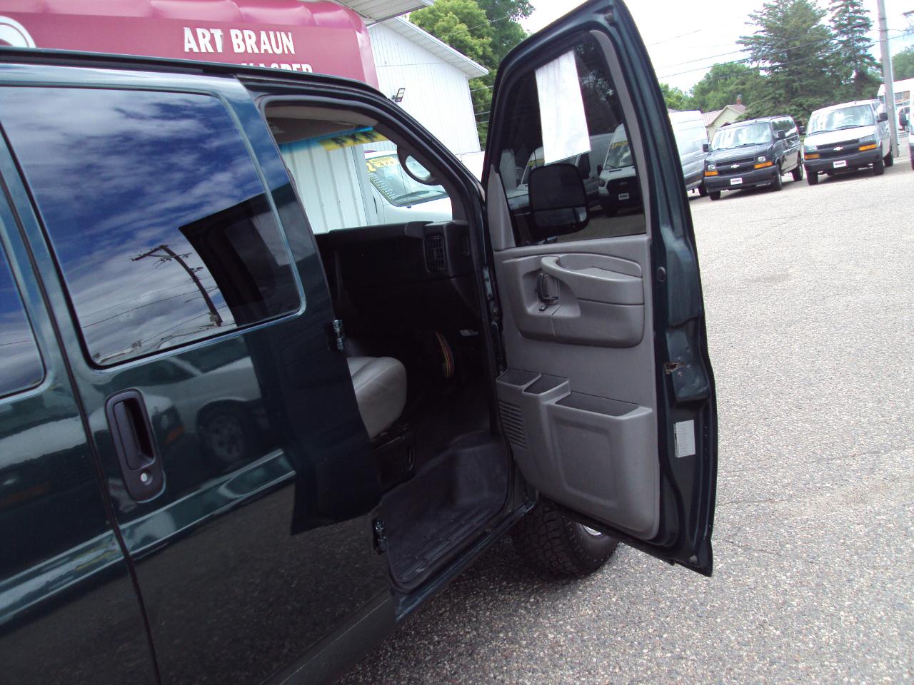Chevrolet Express Cargo Van  2013
