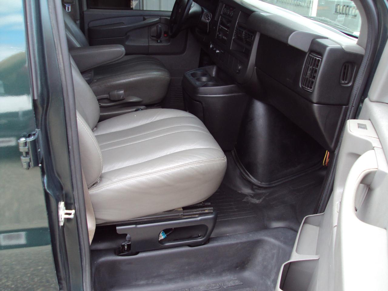 Chevrolet Express Cargo Van  2013