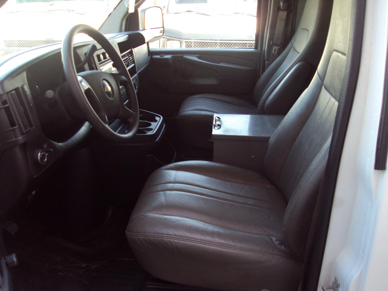 Chevrolet Express Cargo Van AWD 1500 135" 2012