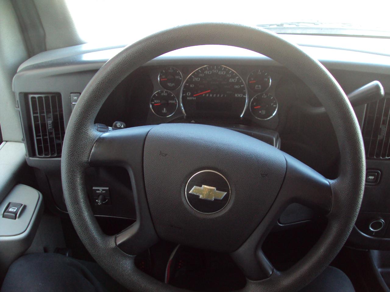 Chevrolet Express Cargo Van AWD 1500 135" 2012