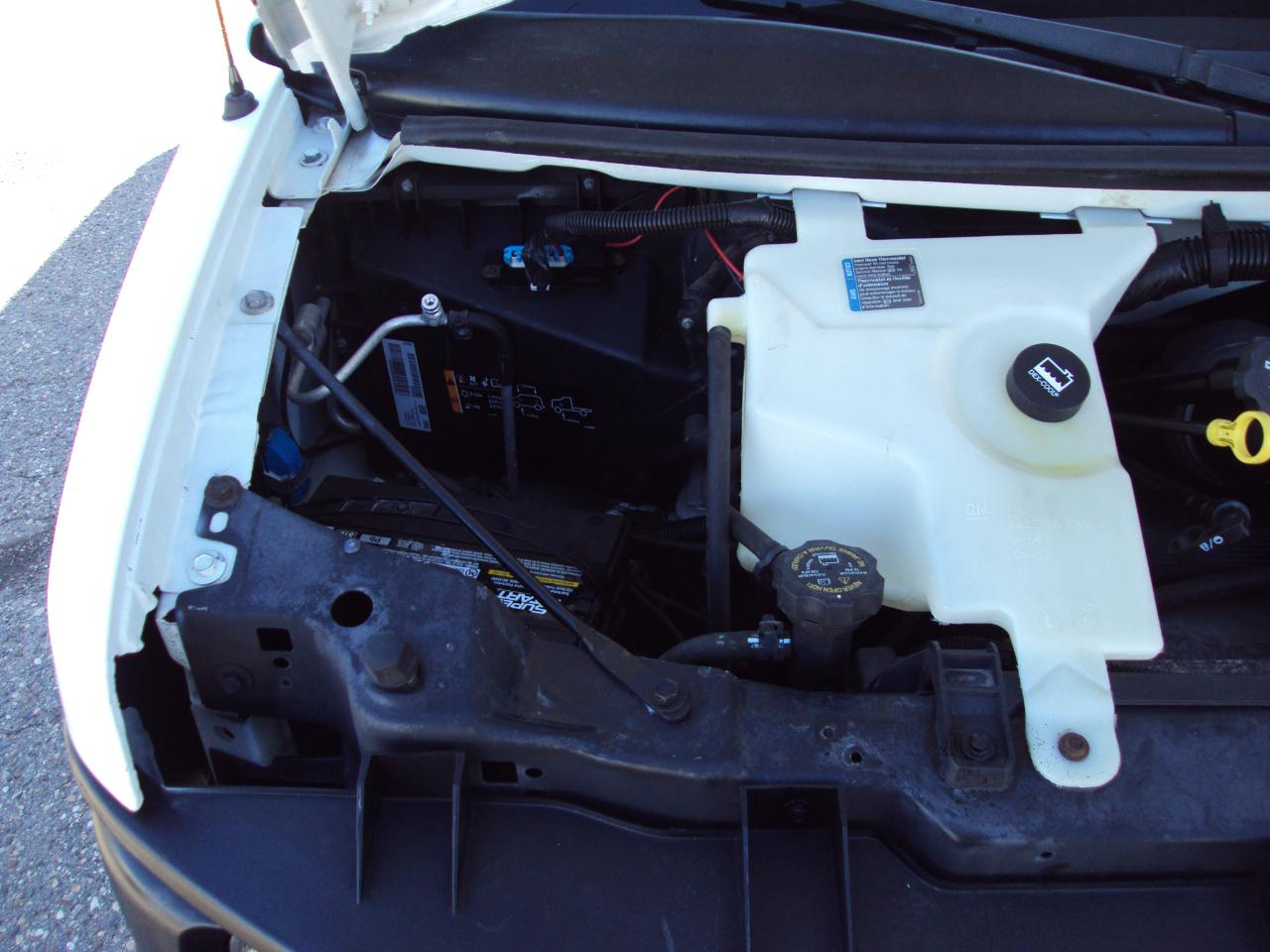 Chevrolet Express Cargo Van AWD 1500 135" 2012