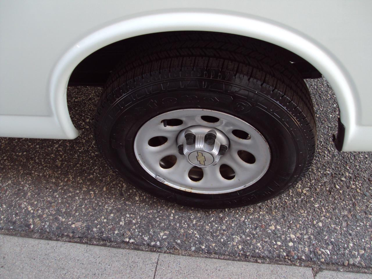 Chevrolet Express Cargo Van AWD 1500 135" 2012