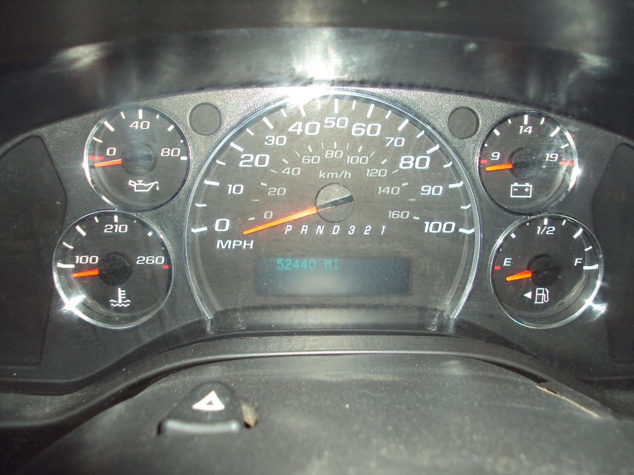 GMC Savana Cargo Van AWD 1500 135" 2012