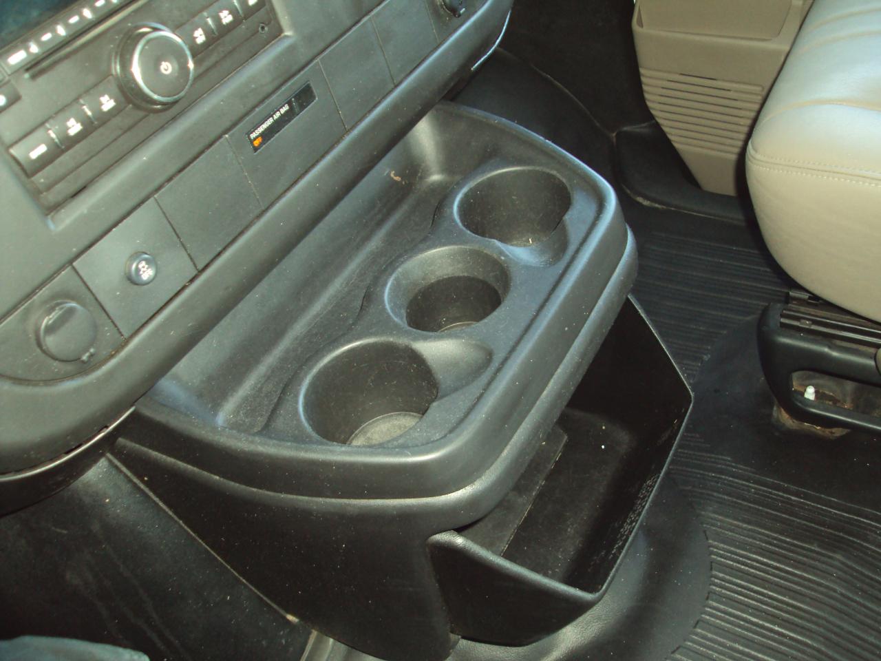 GMC Savana Cargo Van AWD 1500 135" 2012