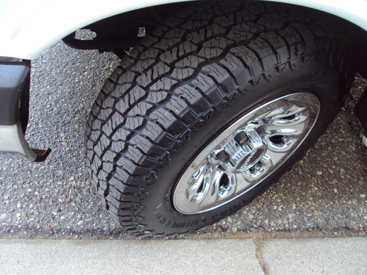 GMC Savana Cargo Van AWD 1500 135" 2012