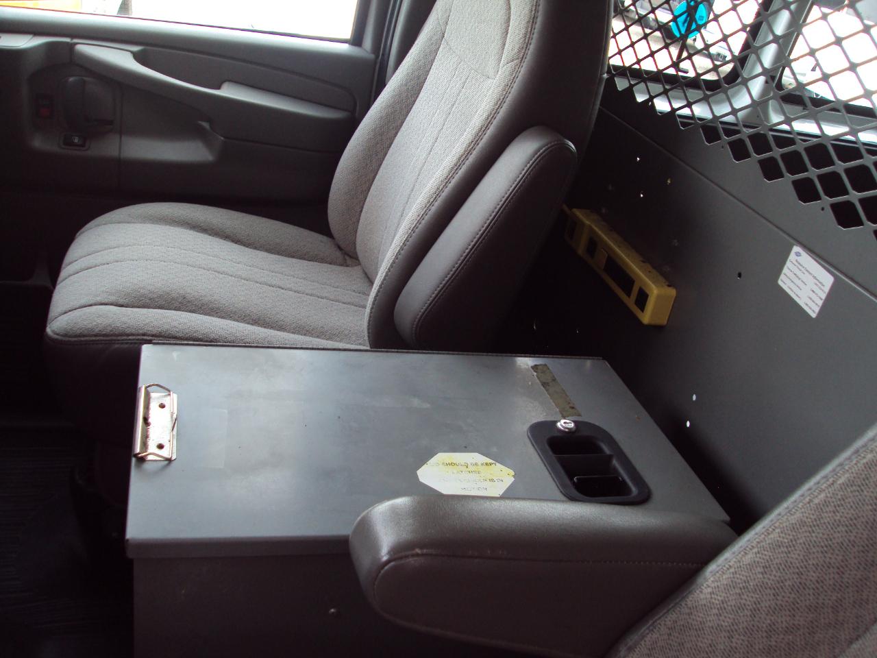 Chevrolet Express Cargo Van AWD 1500 135" 2013