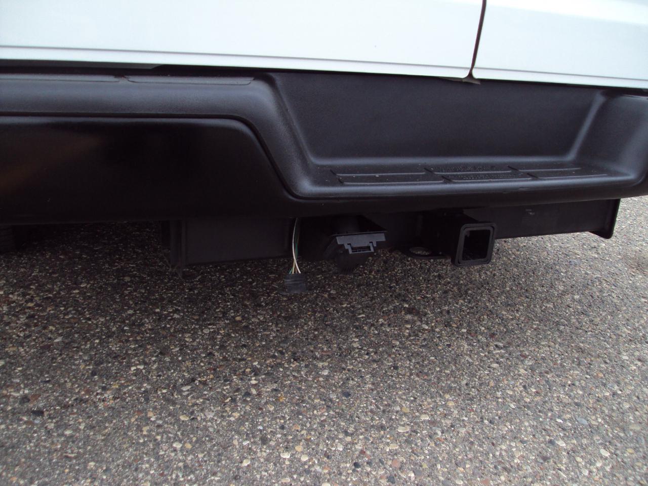 Chevrolet Express Passenger AWD 1500 135" LS 2014