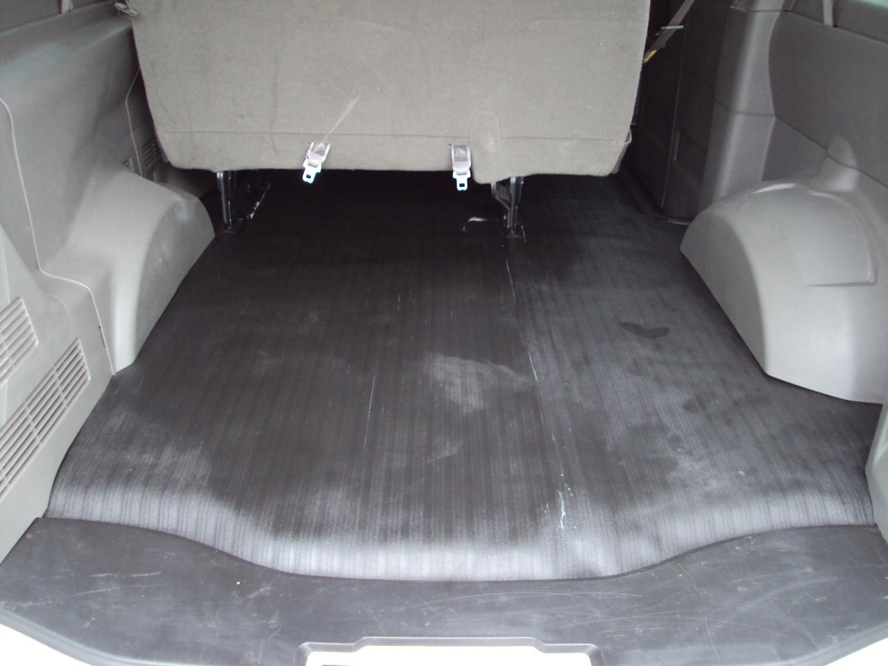 Chevrolet Express Passenger AWD 1500 135" LS 2014