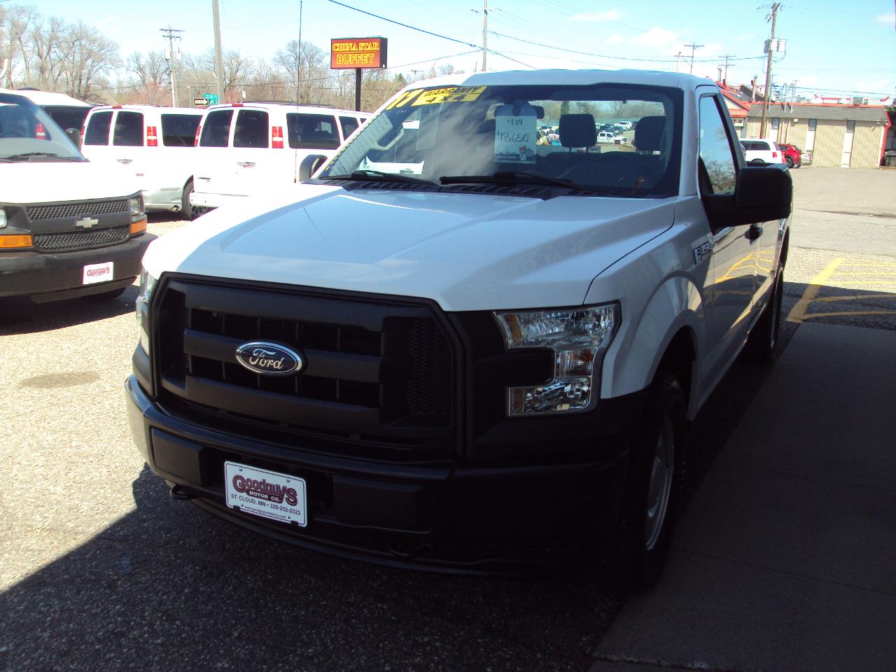 Ford F-150 XLT 4WD Reg Cab 8' Box 2017