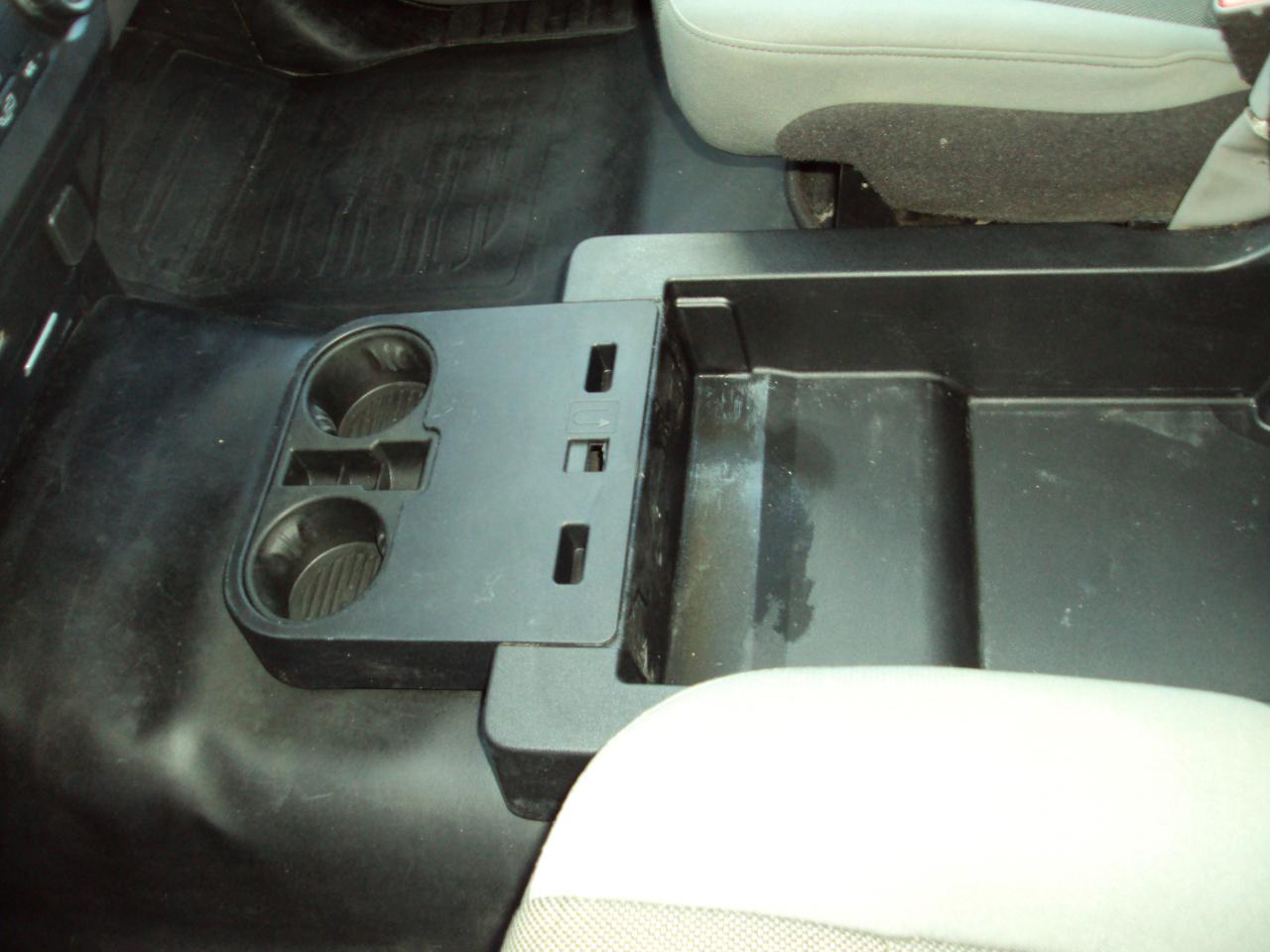 Ford F-150 XLT 4WD Reg Cab 8' Box 2017