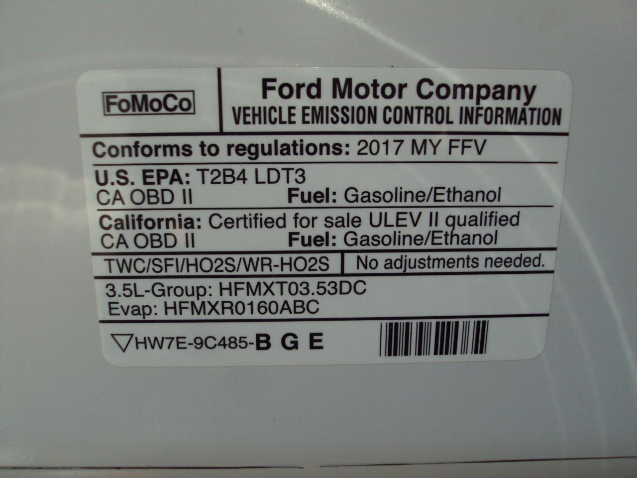 Ford F-150 XLT 4WD Reg Cab 8' Box 2017