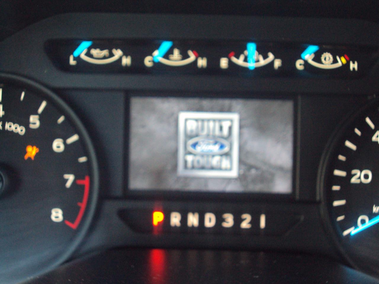 Ford F-150 XLT 4WD Reg Cab 8' Box 2017