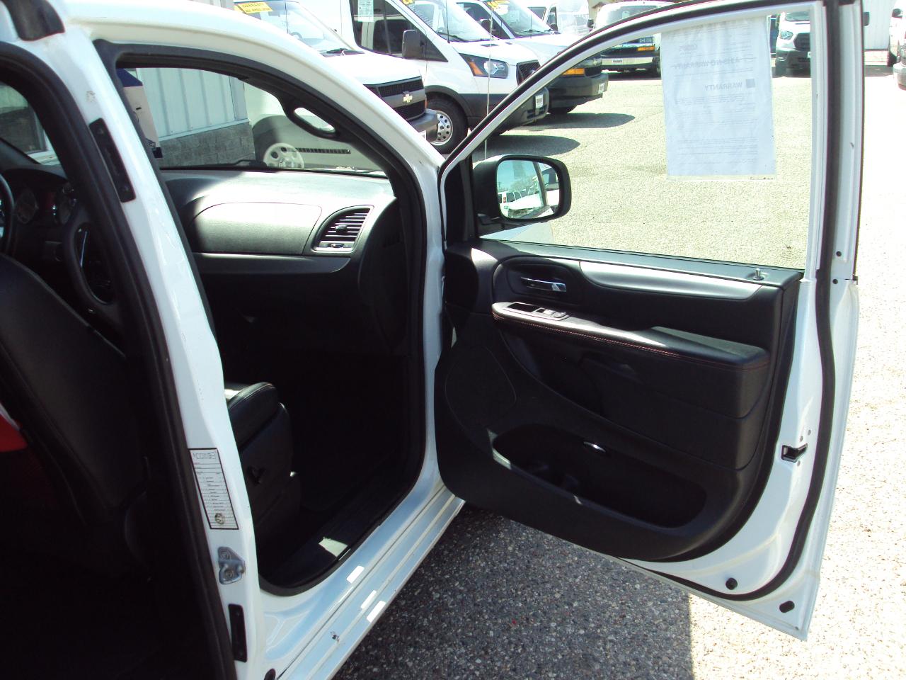 Dodge Grand Caravan 4dr Wgn R/T 2016