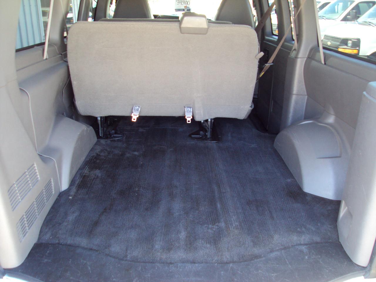 Chevrolet Express Passenger AWD 1500 135" LT 2014