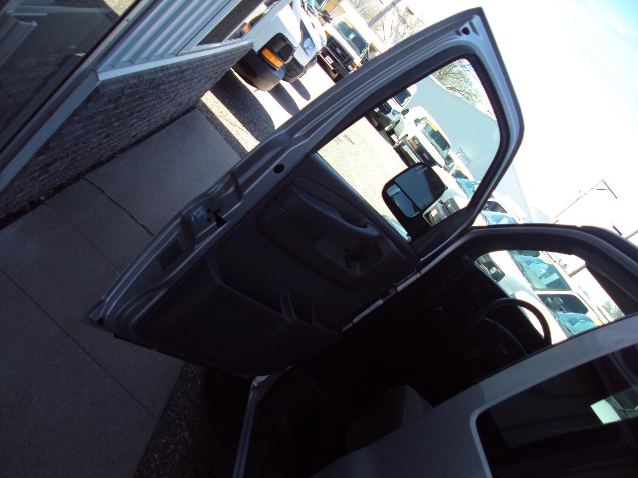 Chevrolet Express Passenger AWD 1500 135" LT 2014