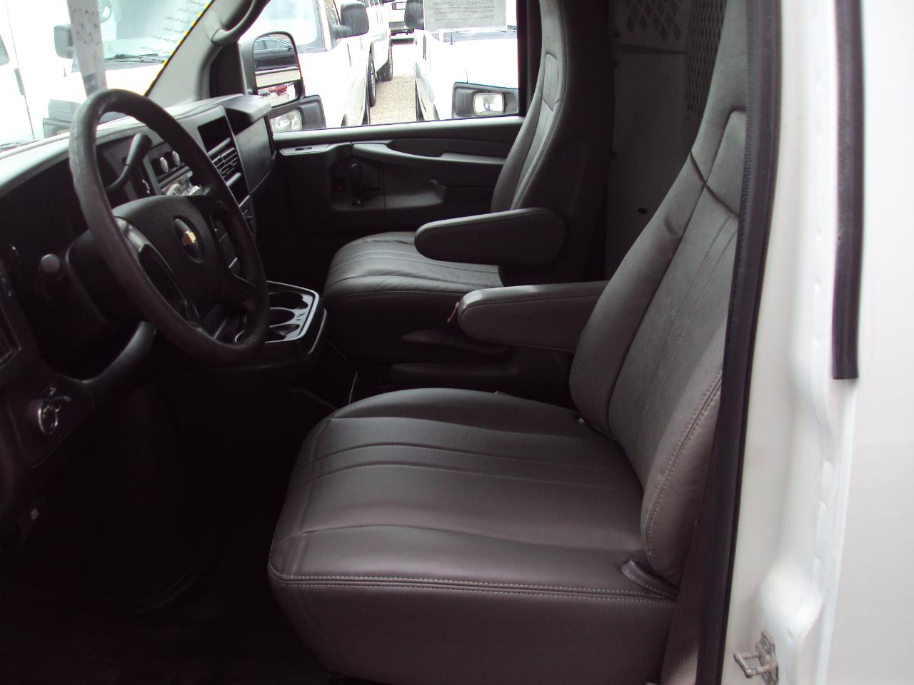 Chevrolet Express Cargo Van AWD 1500 135" 2012