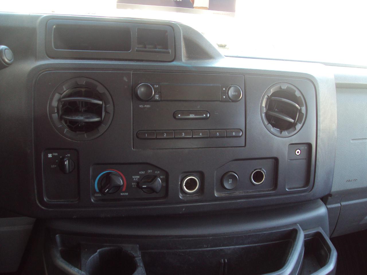 Ford Econoline Wagon  2012