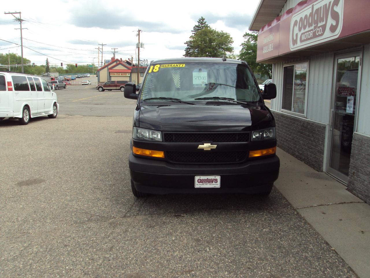 Chevrolet Express Cargo Van RWD 2500 135" 2018