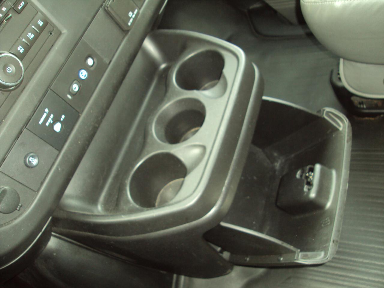 Chevrolet Express Cargo Van RWD 2500 135" 2018