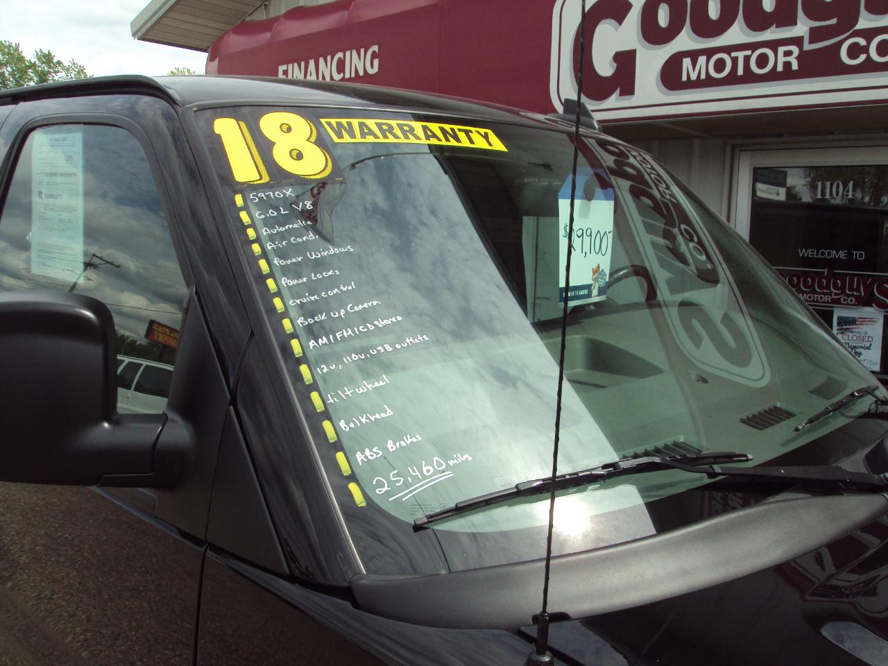 Chevrolet Express Cargo Van RWD 2500 135" 2018