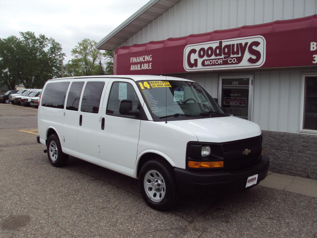 Chevrolet Express Passenger AWD 1500 135" LS 2014