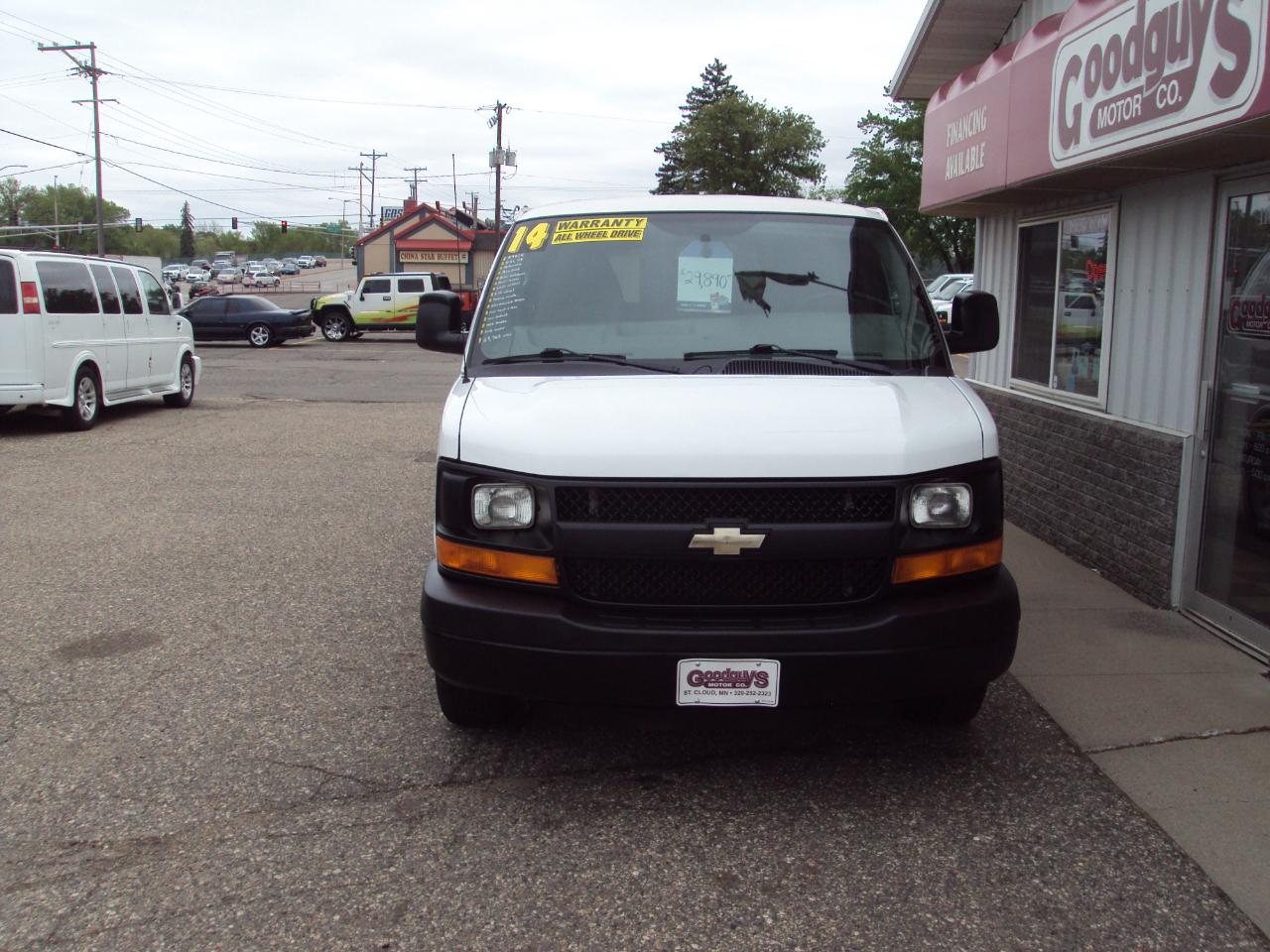 Chevrolet Express Passenger AWD 1500 135" LS 2014