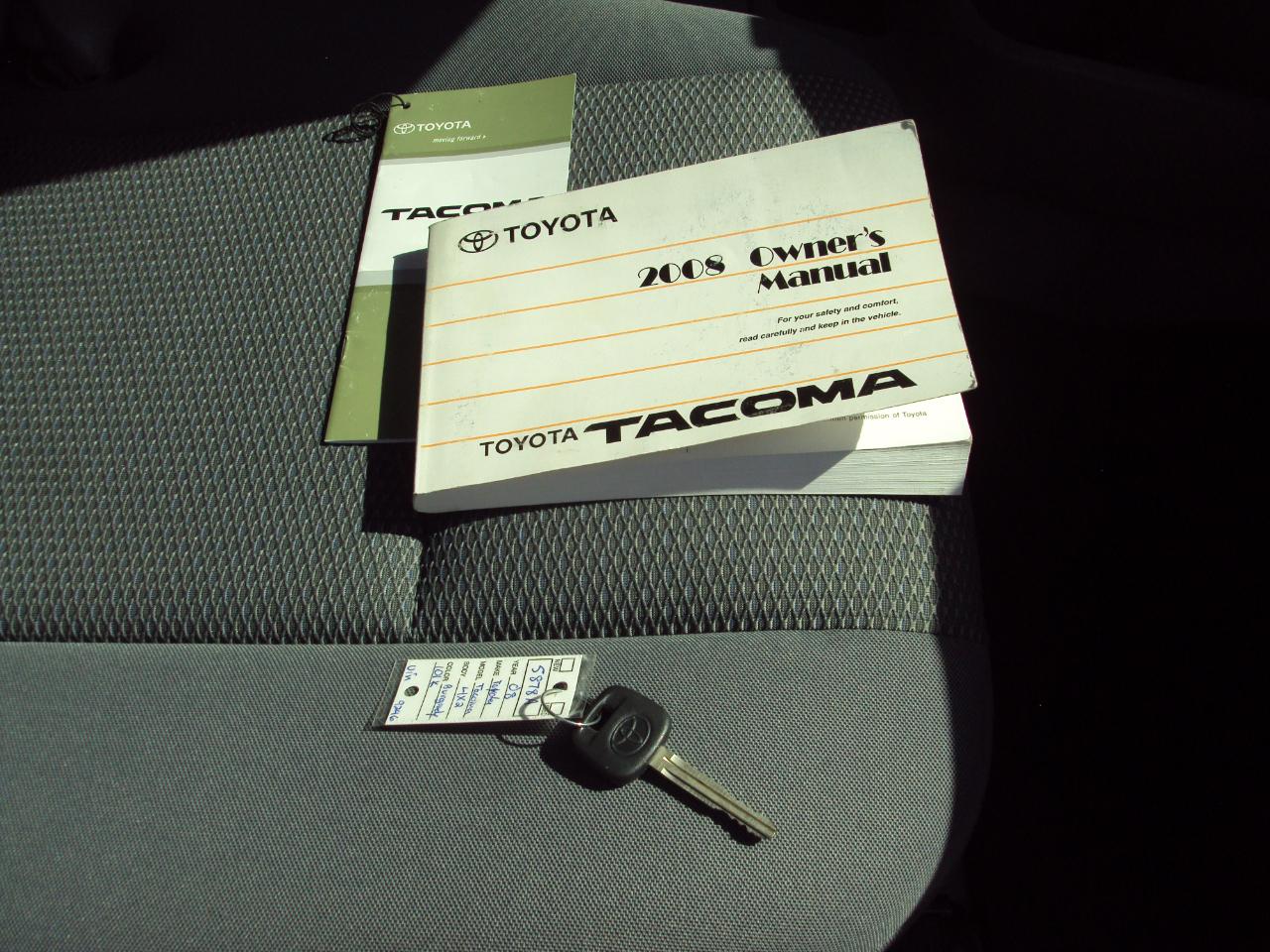 Toyota Tacoma  2008