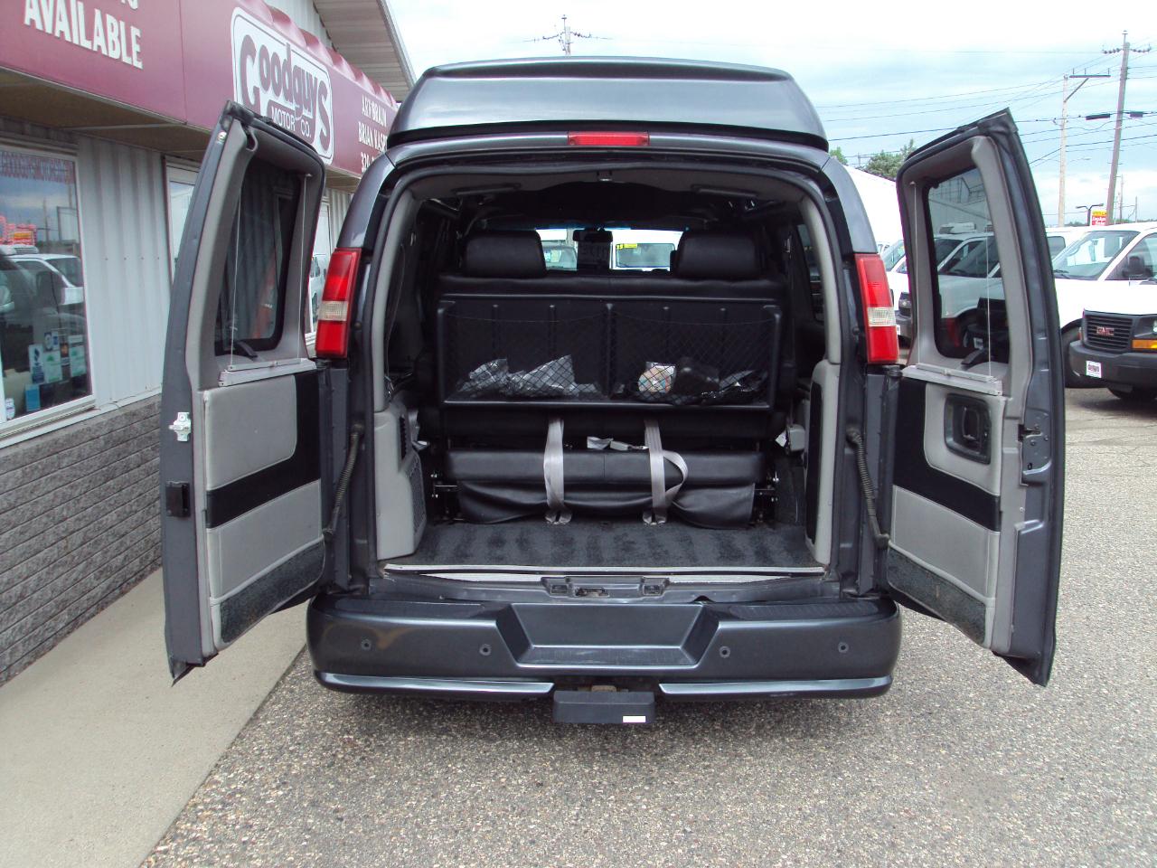 Chevrolet Express Van  2014