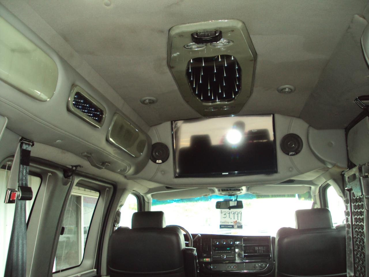 Chevrolet Express Van  2014