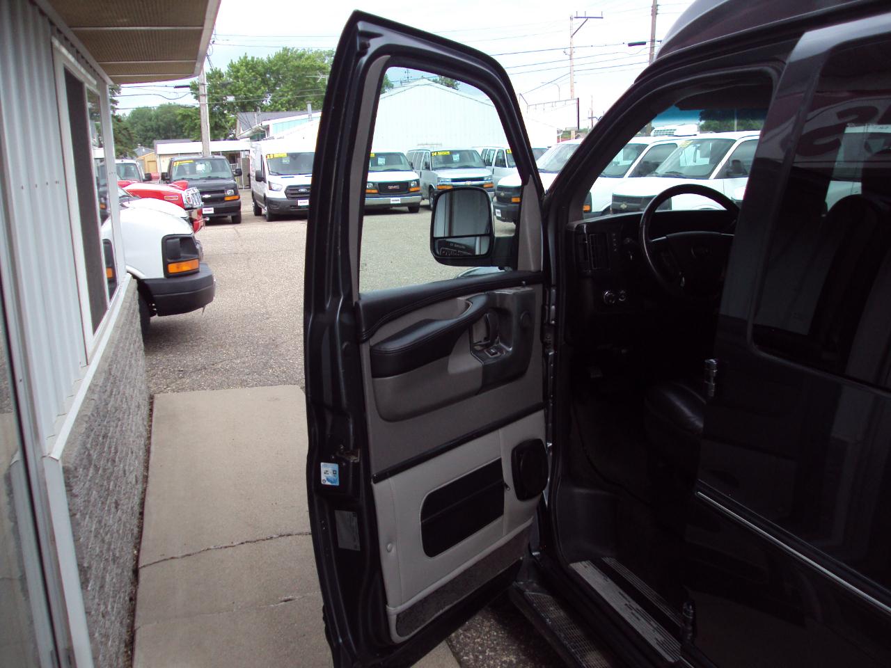 Chevrolet Express Van  2014