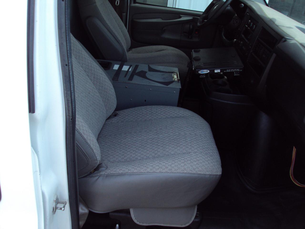 Chevrolet Express Cargo Van AWD 1500 135" 2014