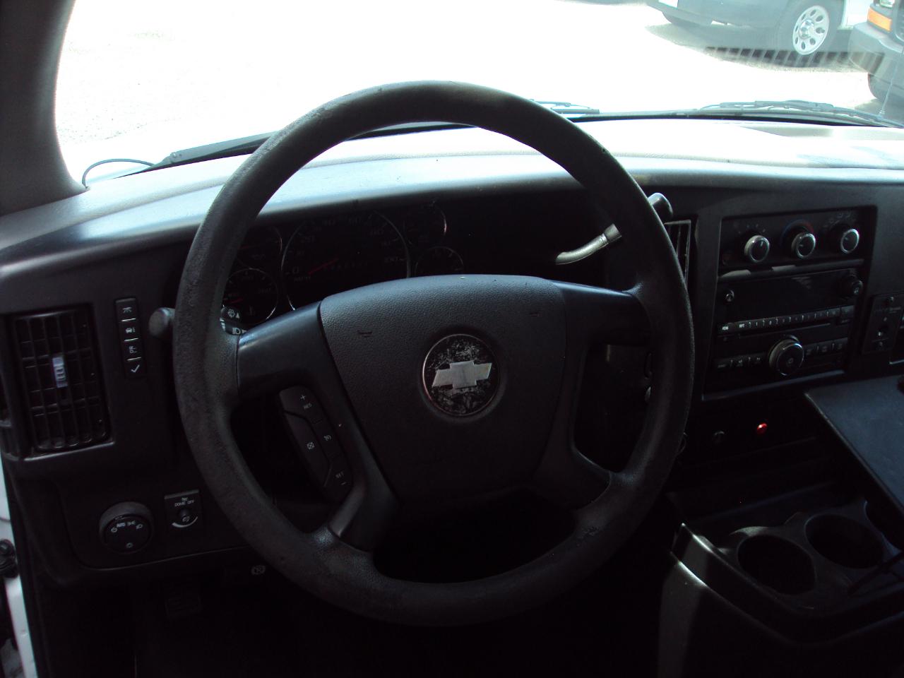 Chevrolet Express Cargo Van AWD 1500 135" 2014