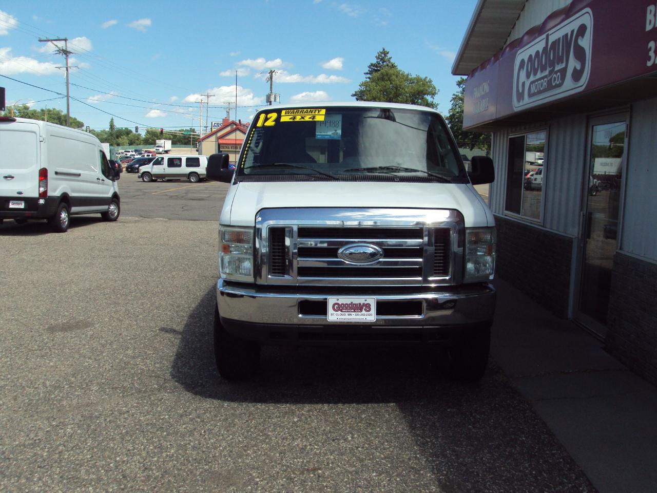 Ford Econoline Wagon  2012