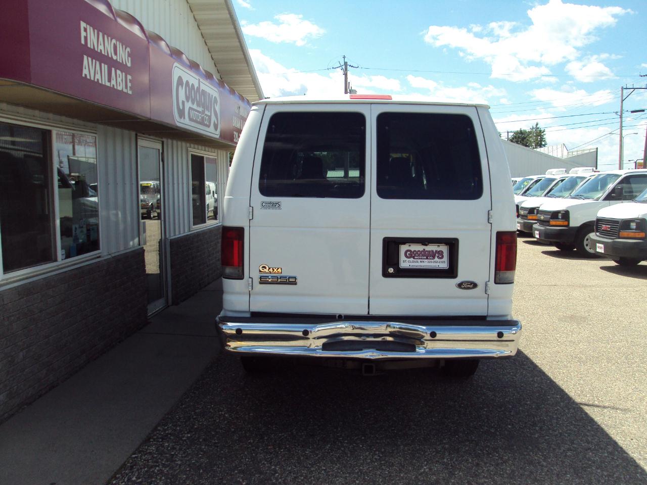 Ford Econoline Wagon  2012
