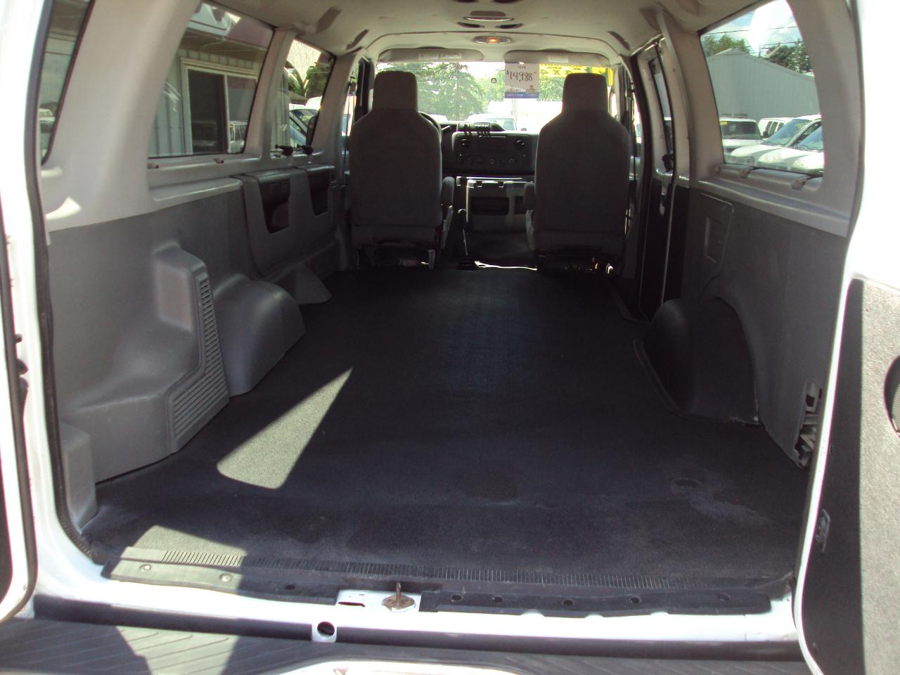 Ford Econoline Wagon  2012
