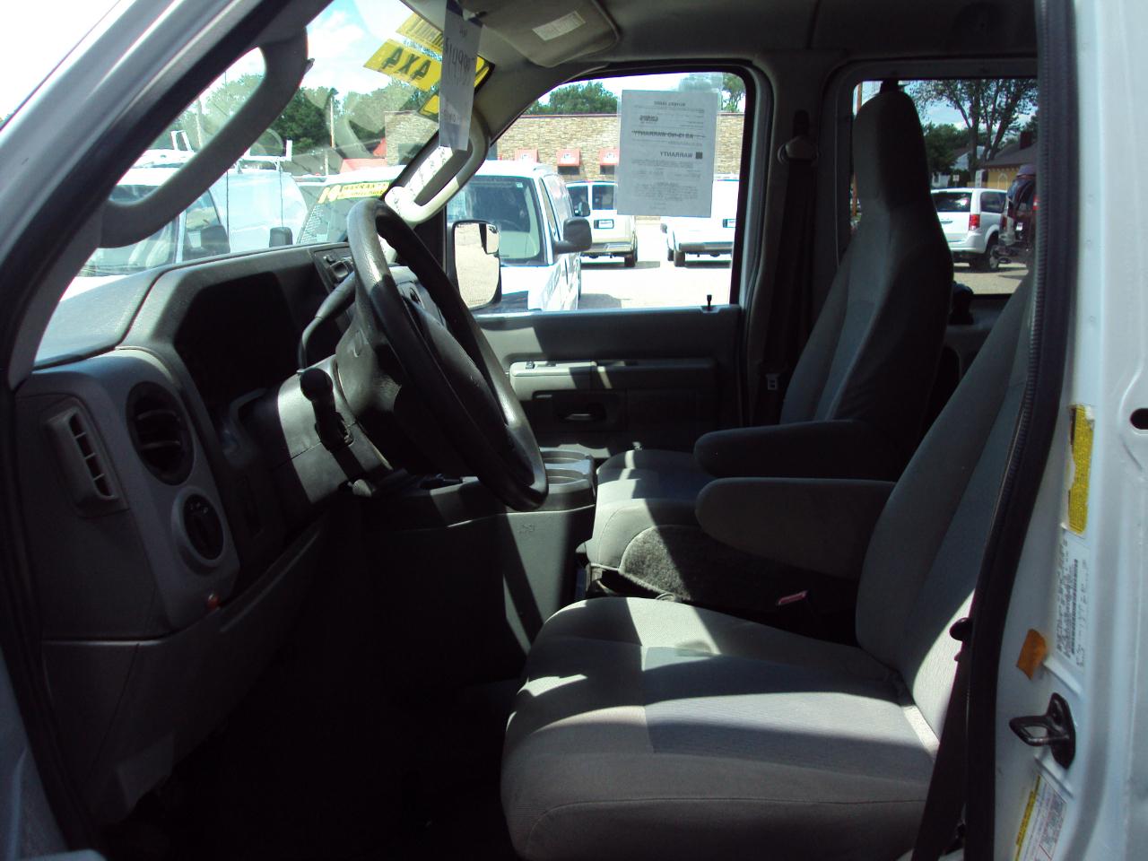 Ford Econoline Wagon  2012