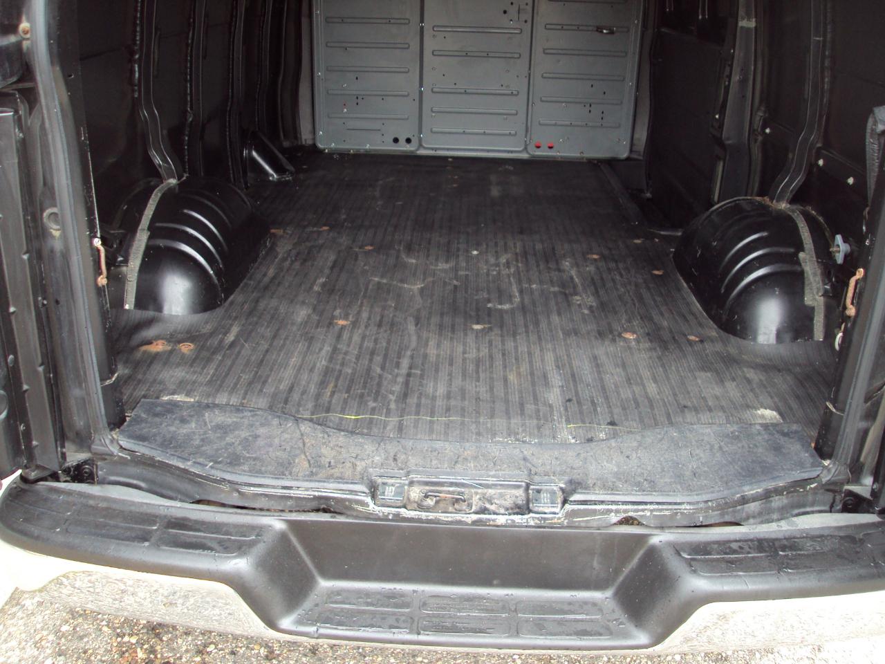 Chevrolet Express Cargo Van AWD 1500 135" 2014
