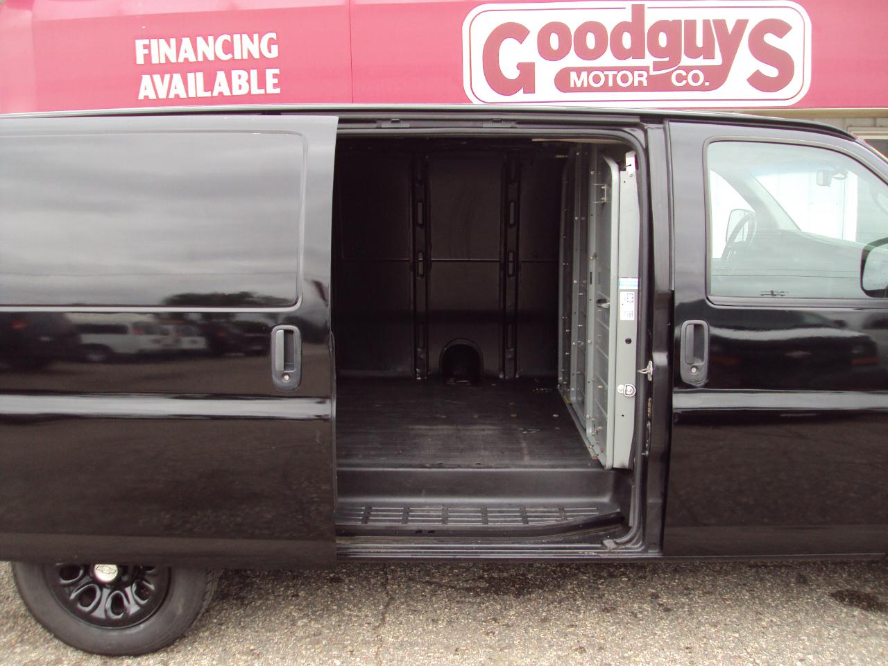 Chevrolet Express Cargo Van AWD 1500 135" 2014