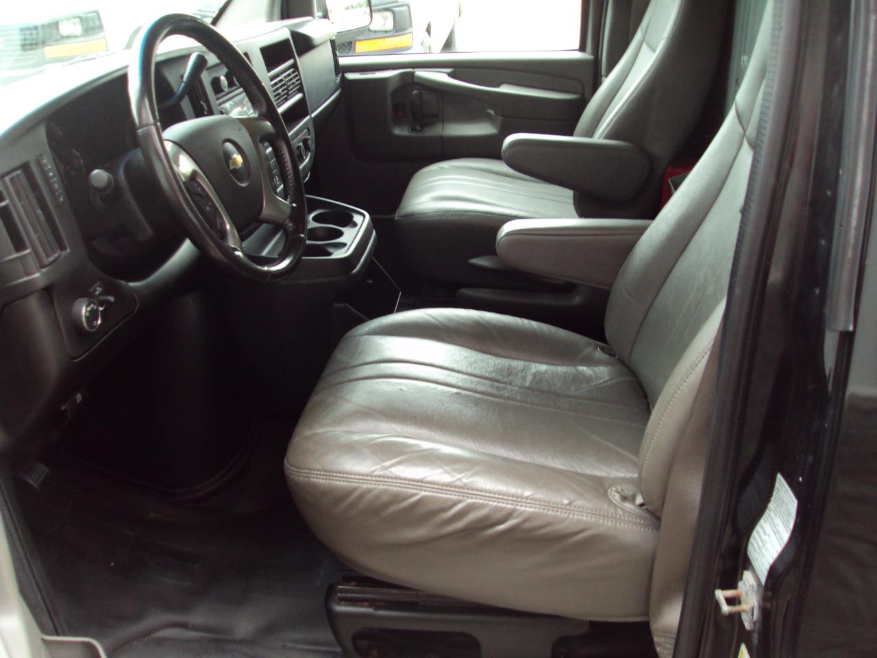 Chevrolet Express Cargo Van AWD 1500 135" 2014