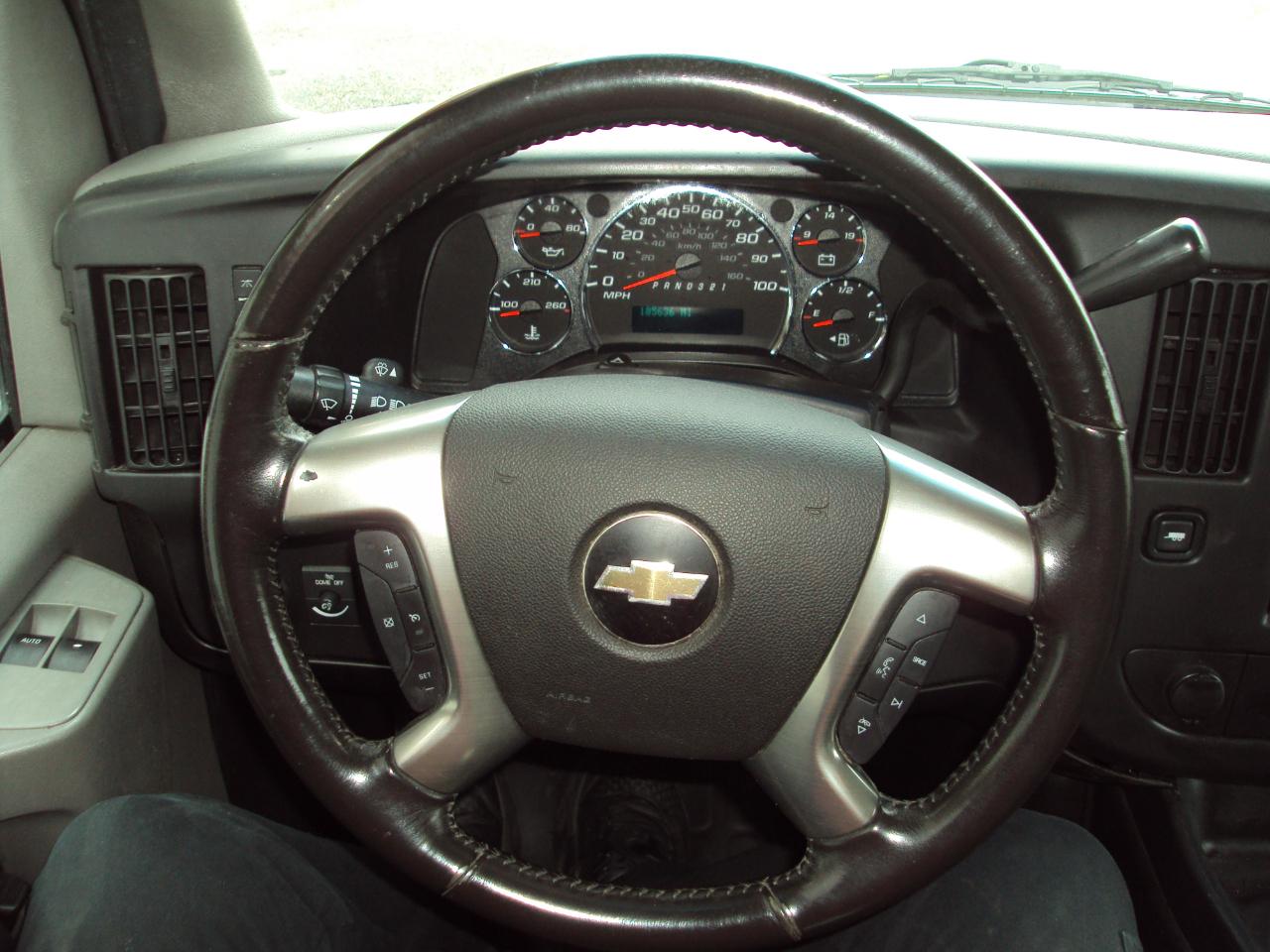 Chevrolet Express Cargo Van AWD 1500 135" 2014