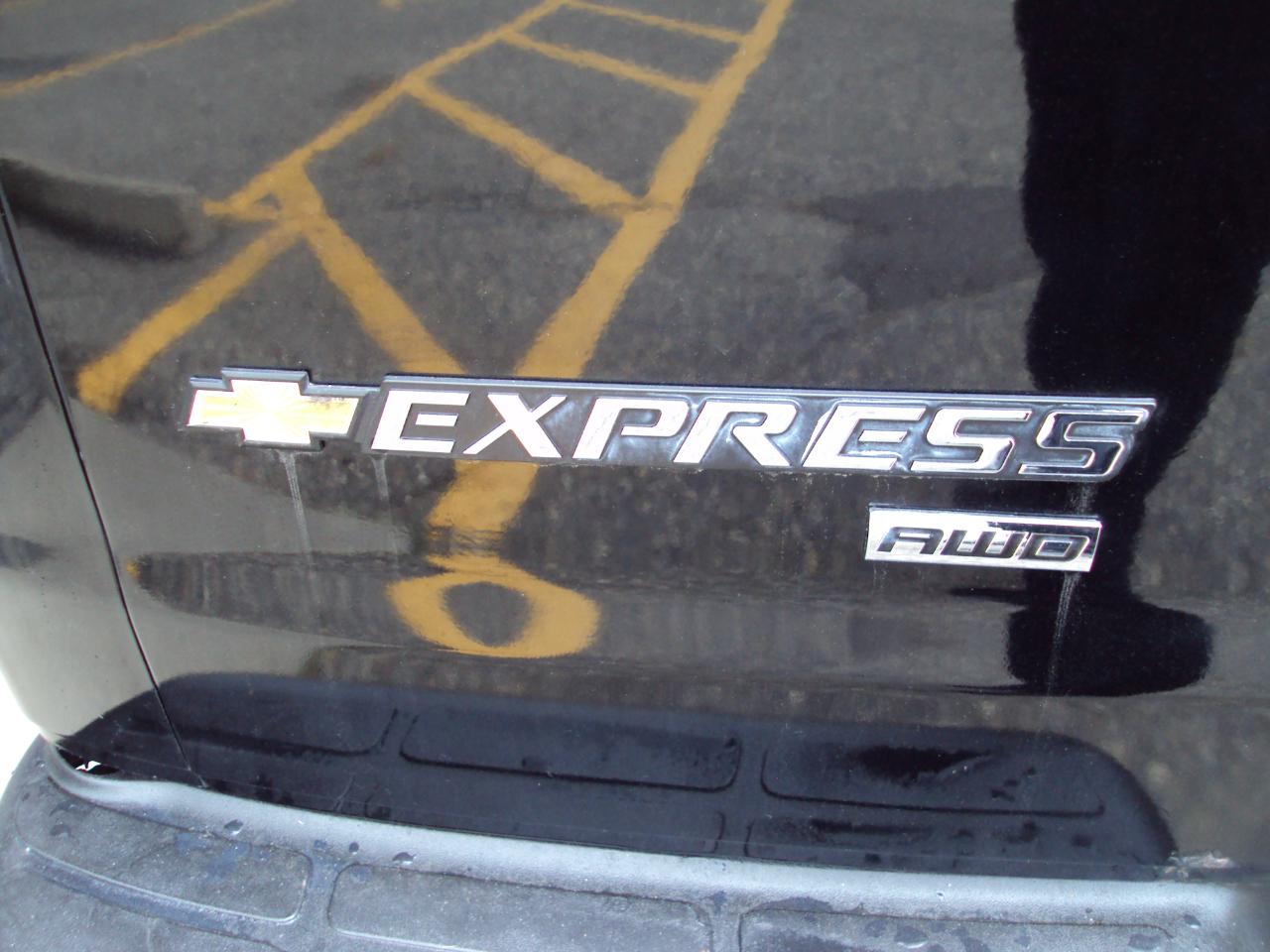 Chevrolet Express Cargo Van AWD 1500 135" 2014