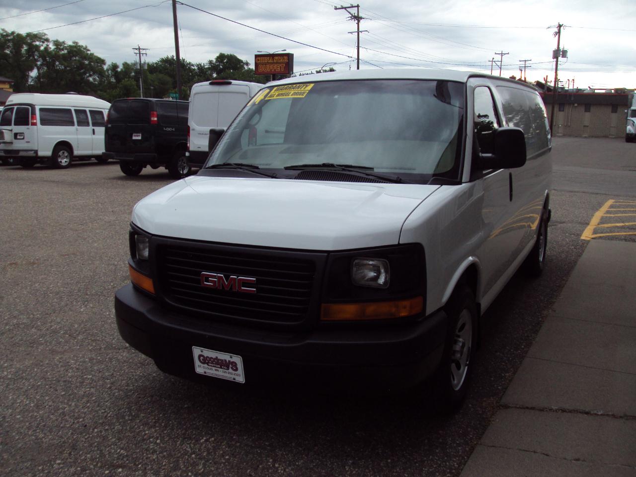 GMC Savana Cargo Van AWD 1500 135" 2014
