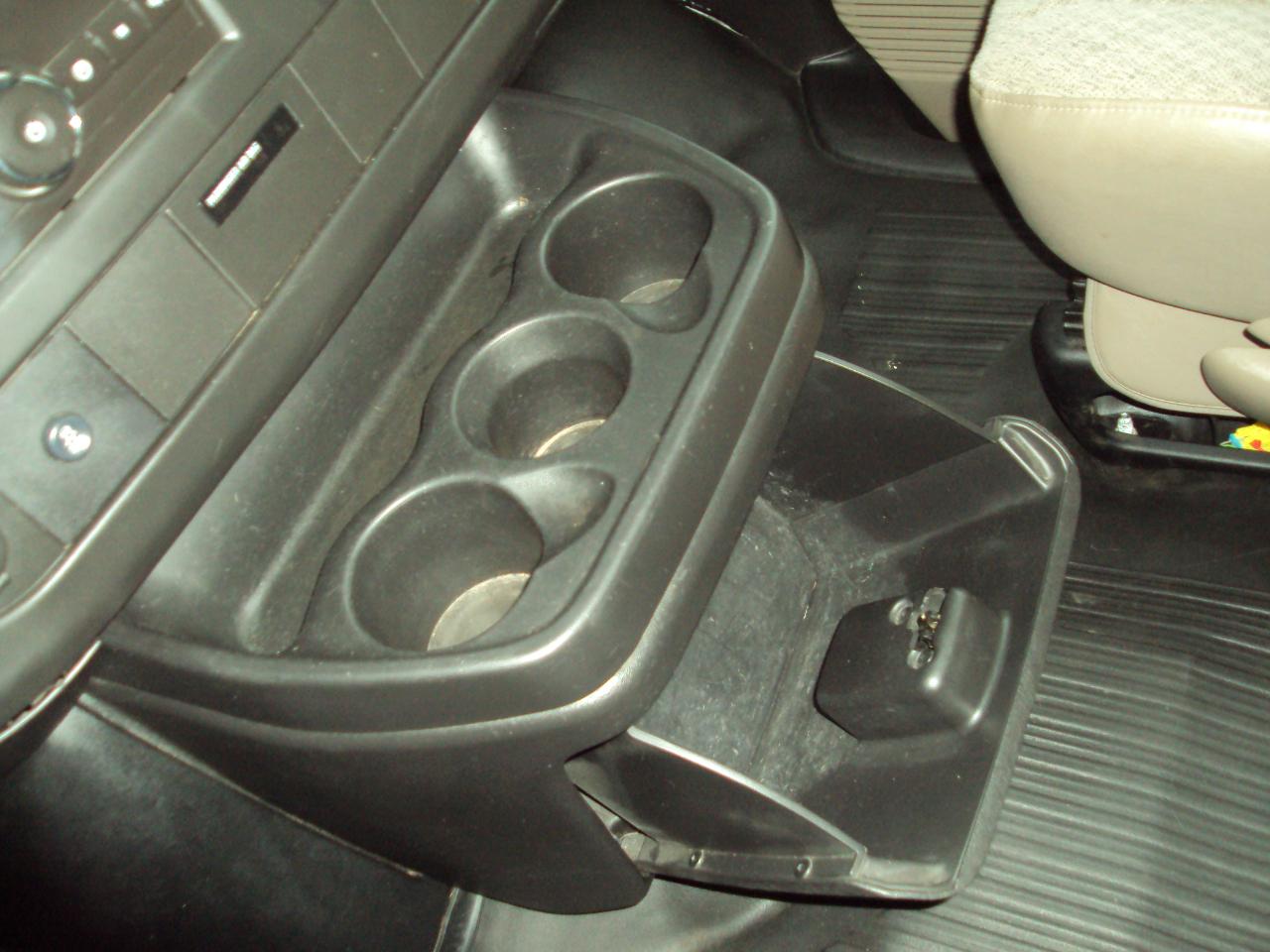GMC Savana Cargo Van AWD 1500 135" 2014