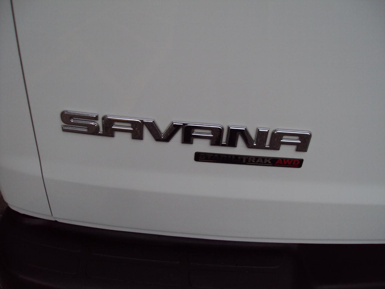 GMC Savana Cargo Van AWD 1500 135" 2014