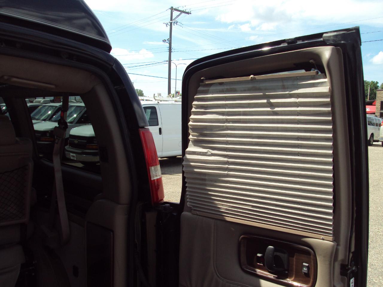 Chevrolet Express Van  2007