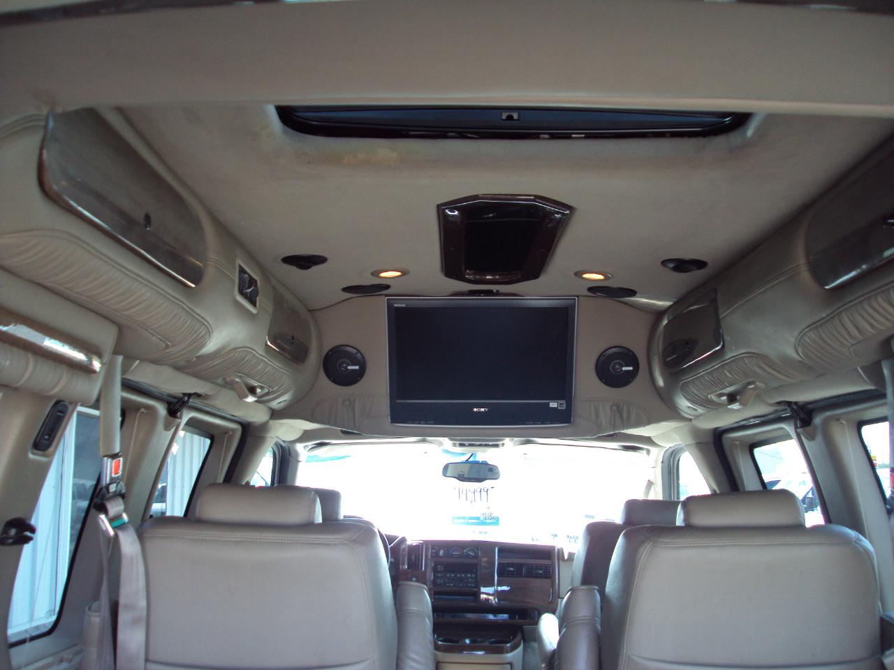Chevrolet Express Van  2007