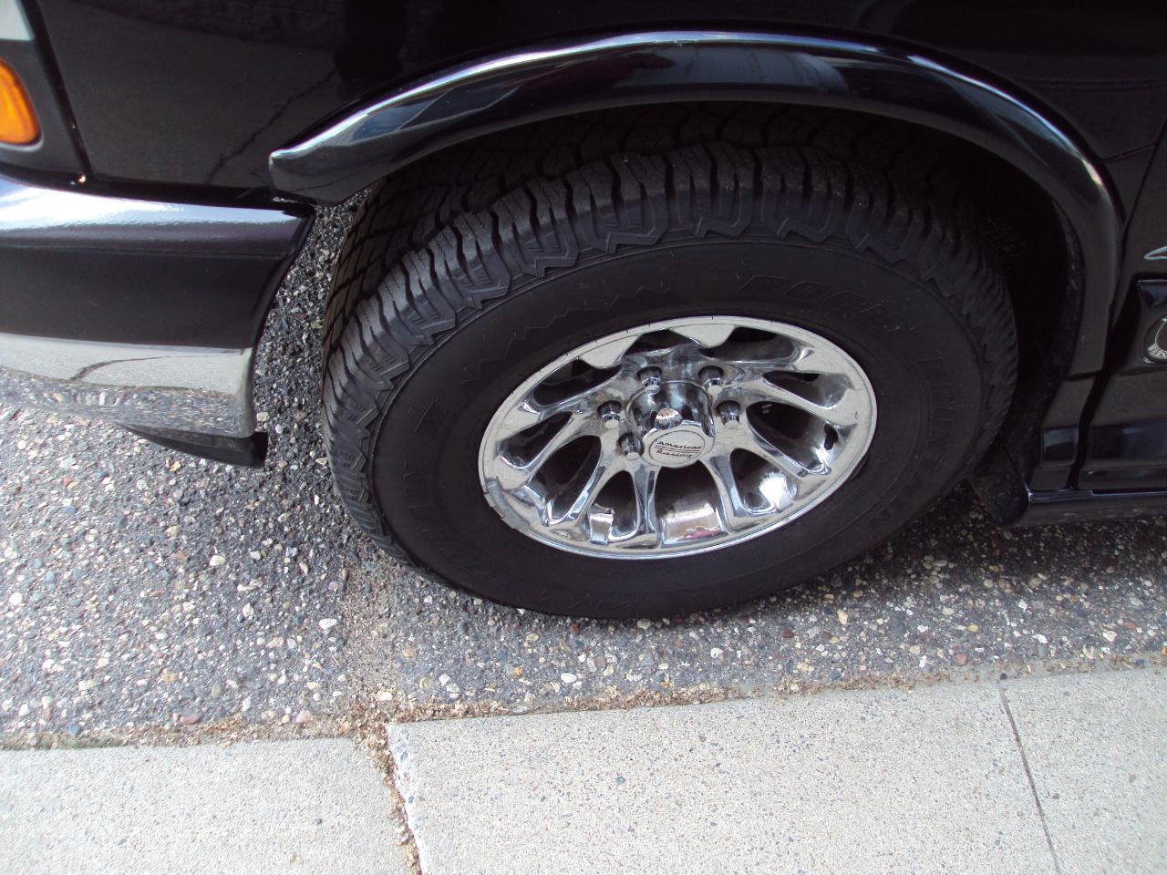 Chevrolet Express Van  2007