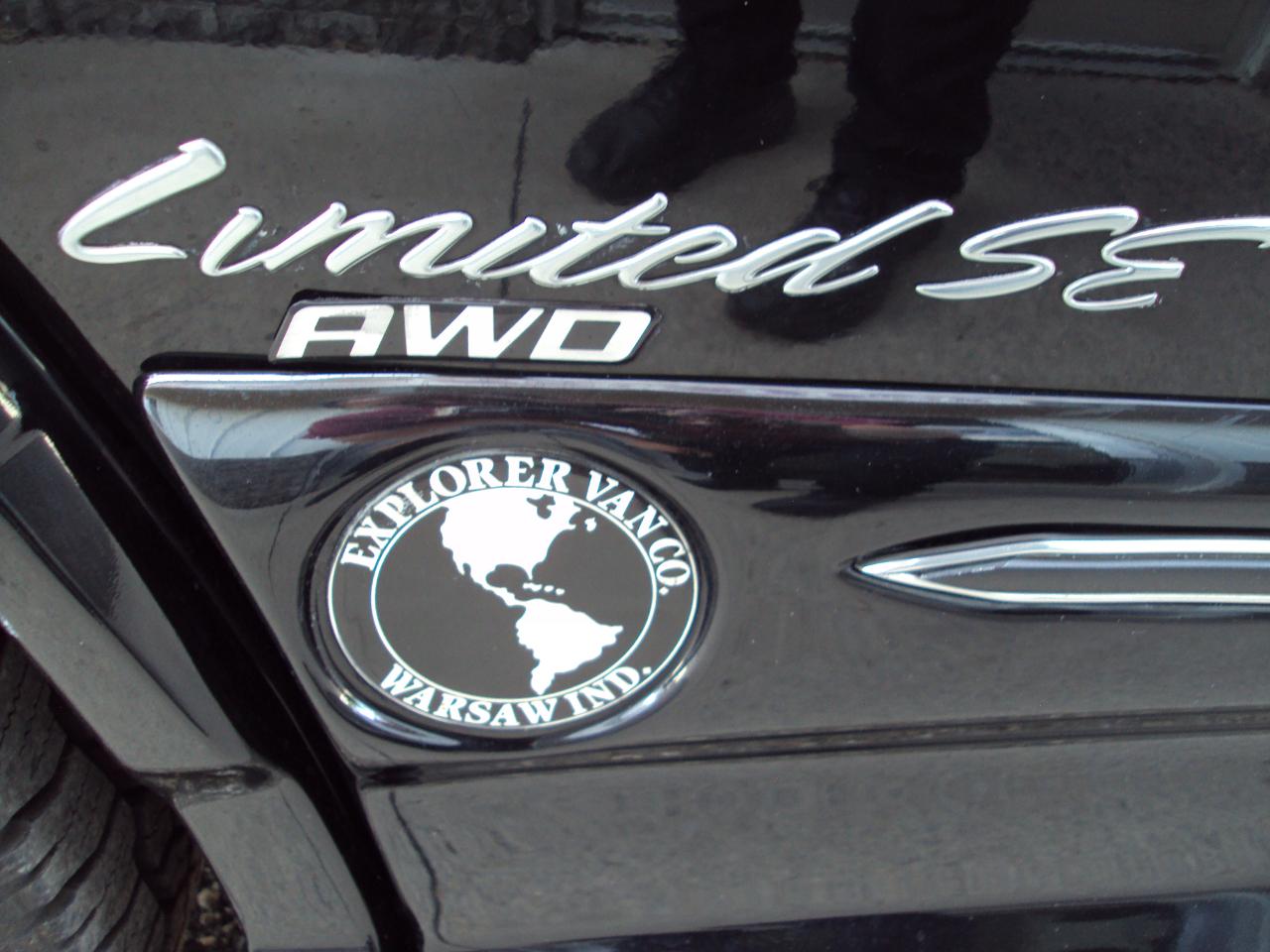 Chevrolet Express Van  2007
