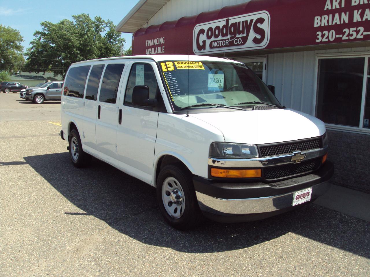 Chevrolet Express Passenger AWD 1500 135" LT 2013