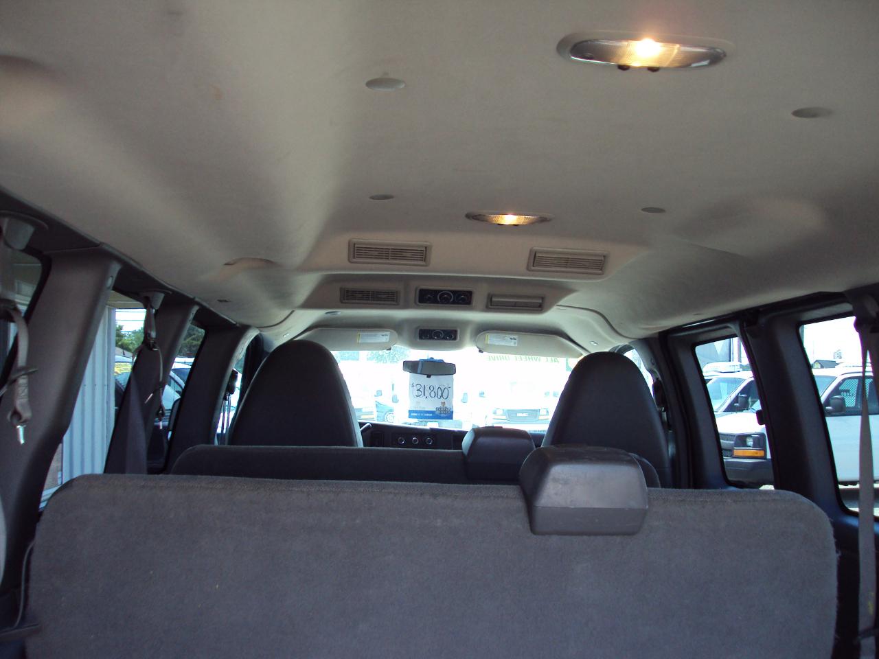 Chevrolet Express Passenger AWD 1500 135" LT 2013